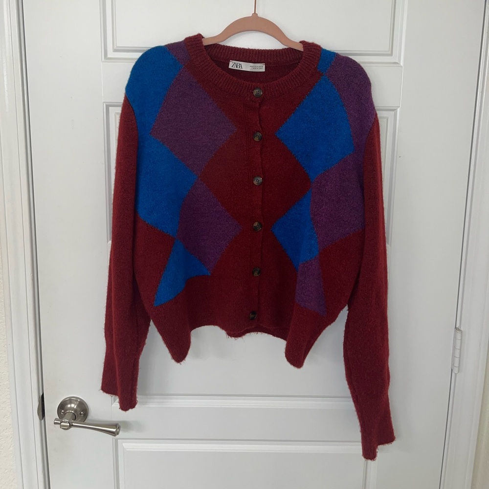 Zara Women's Red and Blue Checkered Sweater Cardigan